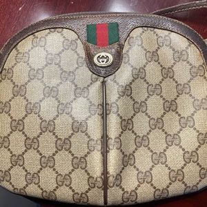 Vintage Gucci Crossbody / AS IS/ FINAL SALE